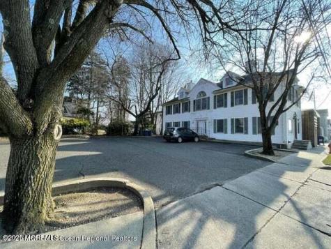 1141 Lincoln Square Elberon NJ 07740