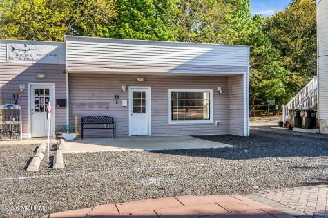 11 E Main Street Tuckerton NJ 08087