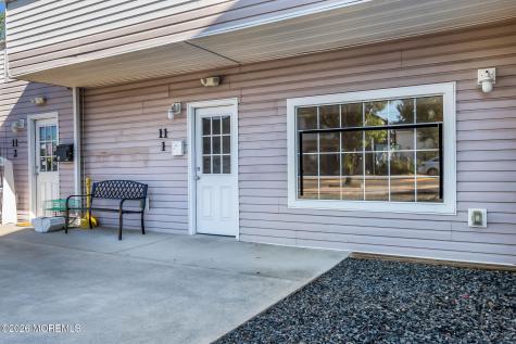 11 E Main Street Tuckerton NJ 08087