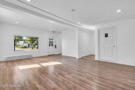 11 E Main Street Tuckerton NJ 08087
