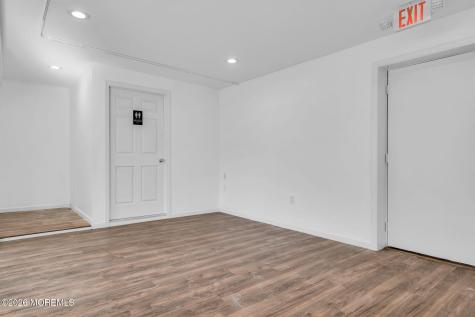 11 E Main Street Tuckerton NJ 08087
