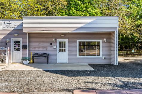 11 E Main Street Tuckerton NJ 08087
