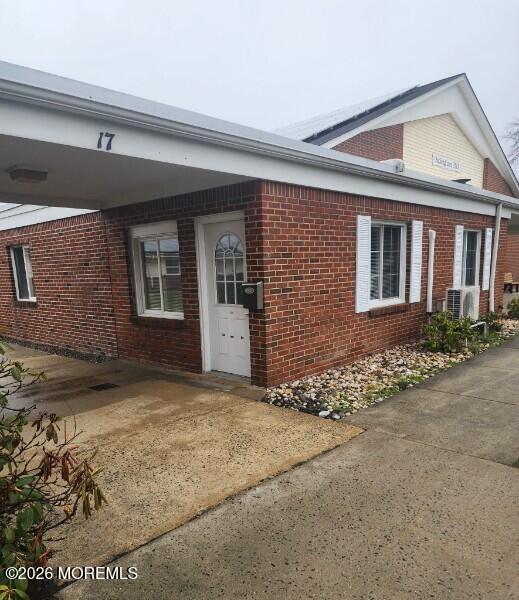 17 Buckingham Drive Lakewood NJ 08701
