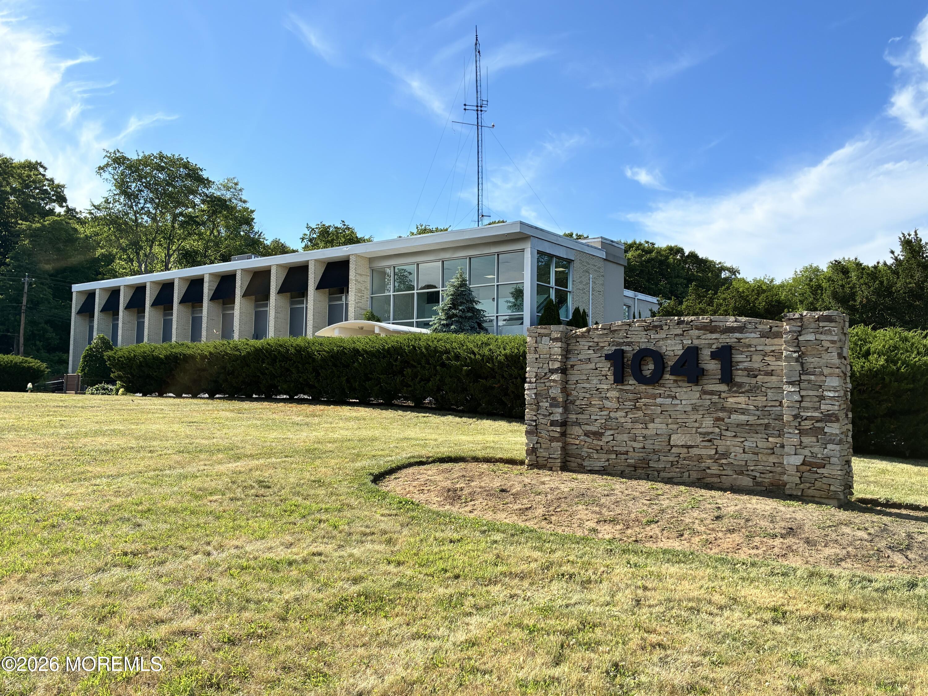 1041 Highway 36 Atlantic Highlands NJ 07716