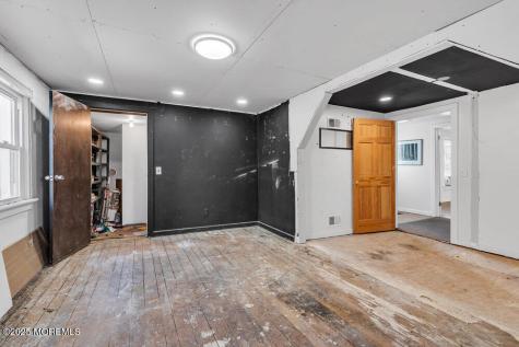 453 Route 33 Millstone NJ 08535