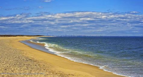 20 Center Avenue Atlantic Highlands NJ 07716