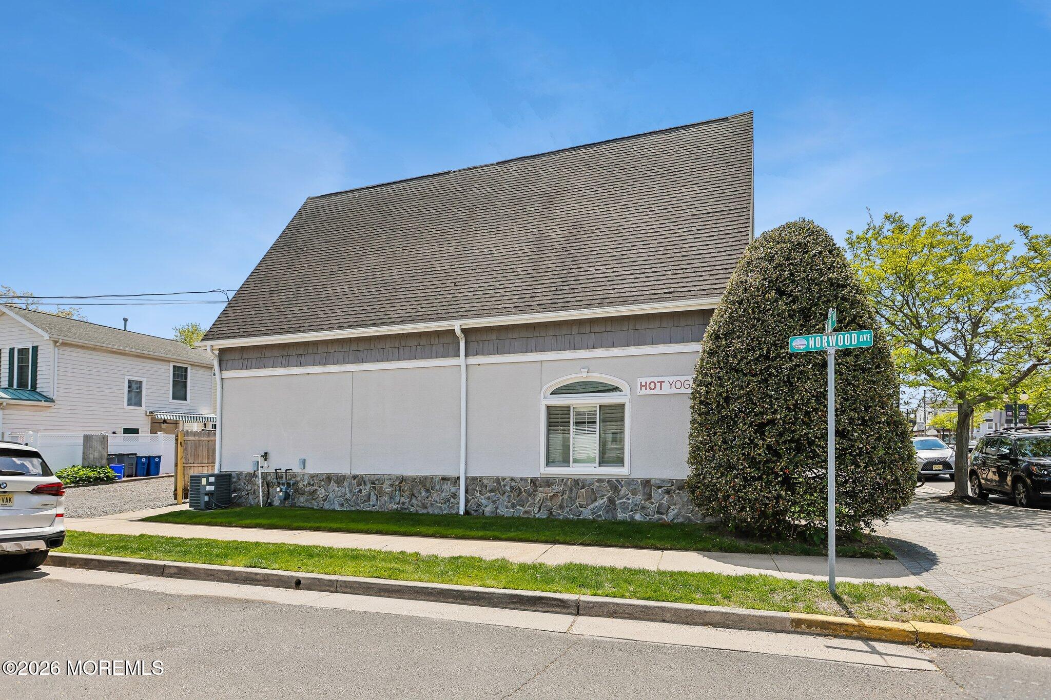 622 Main Street Avon-by-the-sea NJ 07717