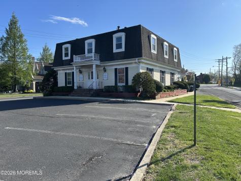 9 Leonardville Road Leonardo NJ 07737