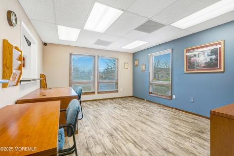 1163 Nj 37 Toms River NJ 08753
