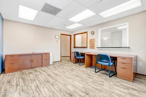 1163 Nj 37 Toms River NJ 08753