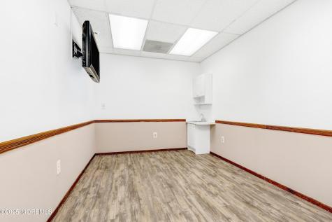 1163 Nj 37 Toms River NJ 08753