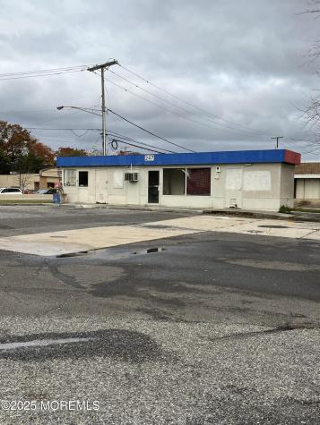 245 Nj 37 Highway Toms River NJ 08755