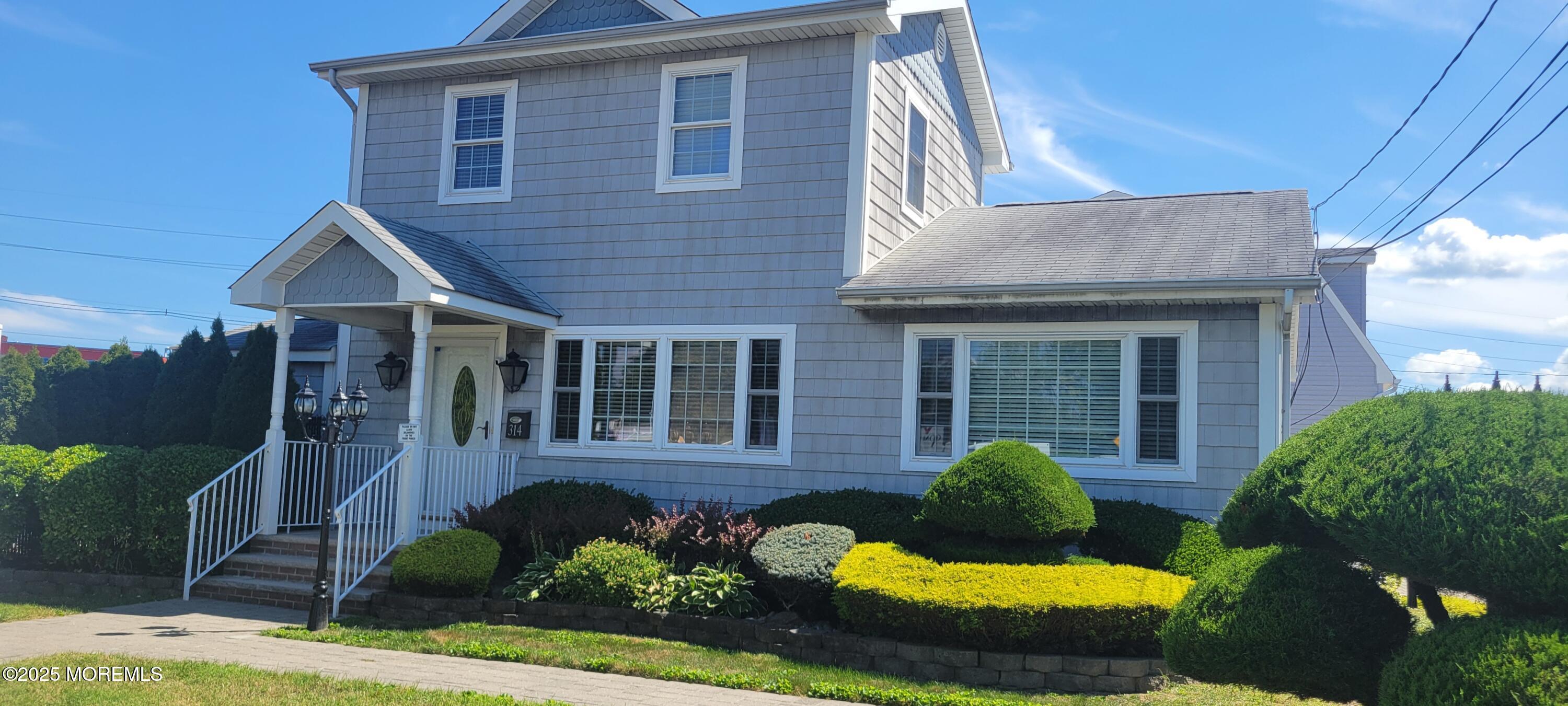 314 Maple Place Keyport NJ 07735