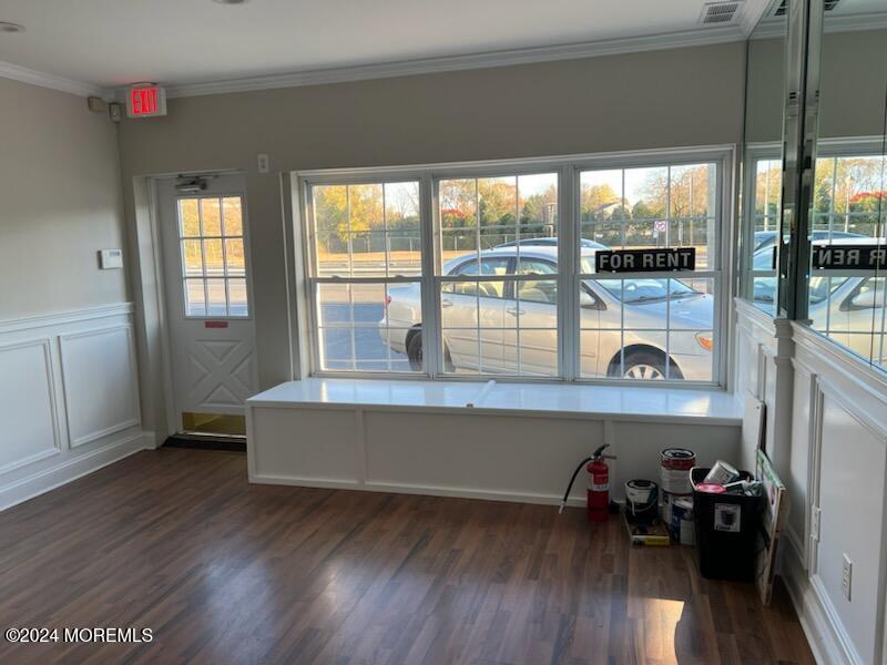 79 Leonardville Road Belford NJ 07718