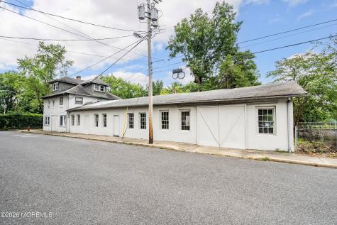 27 Boud Avenue Farmingdale NJ 07727