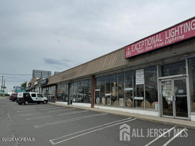 272 State Route 18 East Brunswick NJ 08816