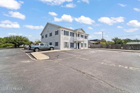 2494 Moore Road Toms River NJ 08753