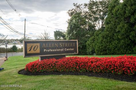 10 Allen Street Toms River NJ 08753