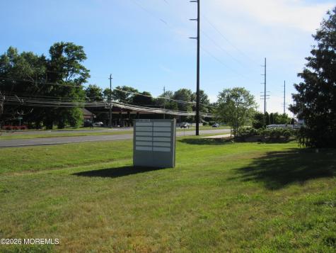 983 State Route 33 Monroe NJ 08831