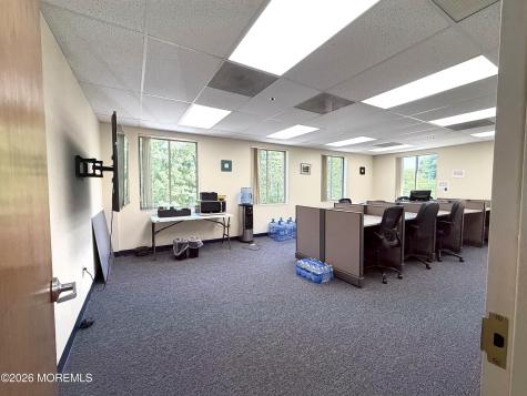 515 Plainfield Avenue Edison NJ 08817