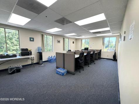 515 Plainfield Avenue Edison NJ 08817