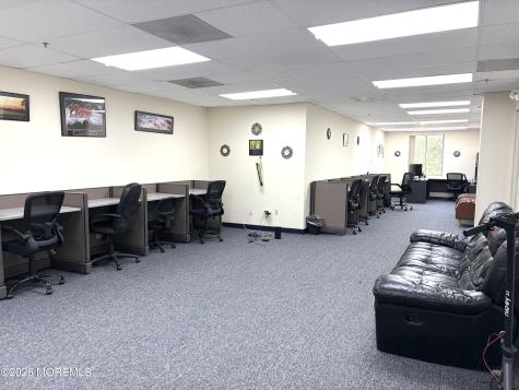 515 Plainfield Avenue Edison NJ 08817