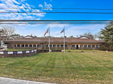 675 E Route 72 Manahawkin NJ 08050