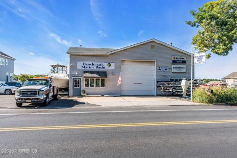 664 Princeton Avenue Brick NJ 08724
