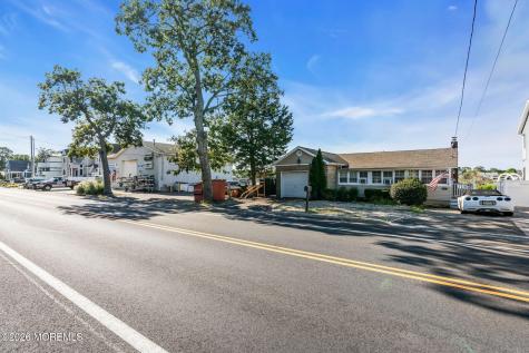 664 Princeton Avenue Brick NJ 08724