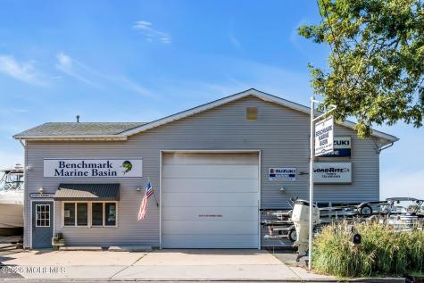 664 Princeton Avenue Brick NJ 08724