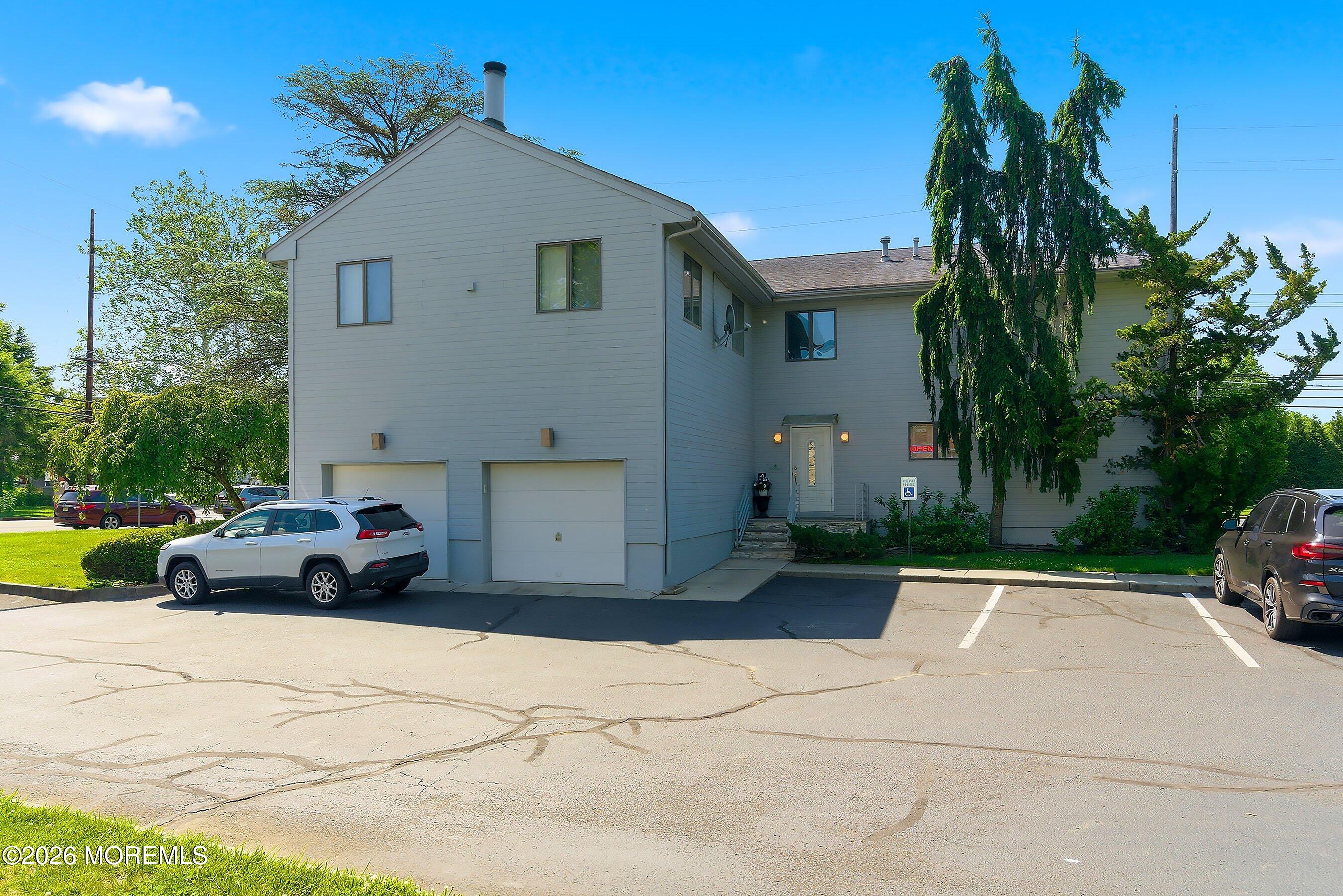 801 Hughes Drive Hamilton NJ 08609