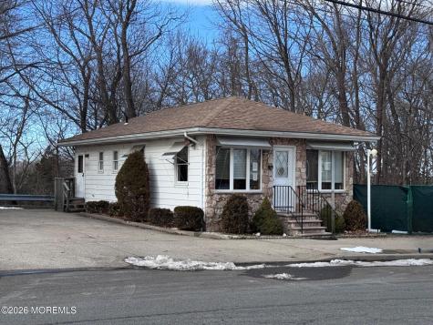 330 Bordentown Avenue South Amboy City NJ 08879