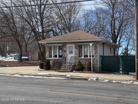 330 Bordentown Avenue South Amboy City NJ 08879