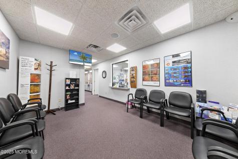257 Monmouth Road Oakhurst NJ 07755