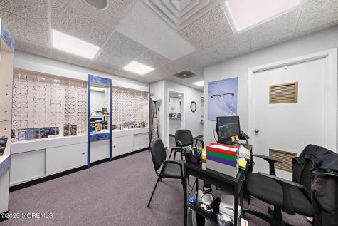 257 Monmouth Road Oakhurst NJ 07755