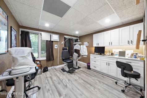 257 Monmouth Road Oakhurst NJ 07755