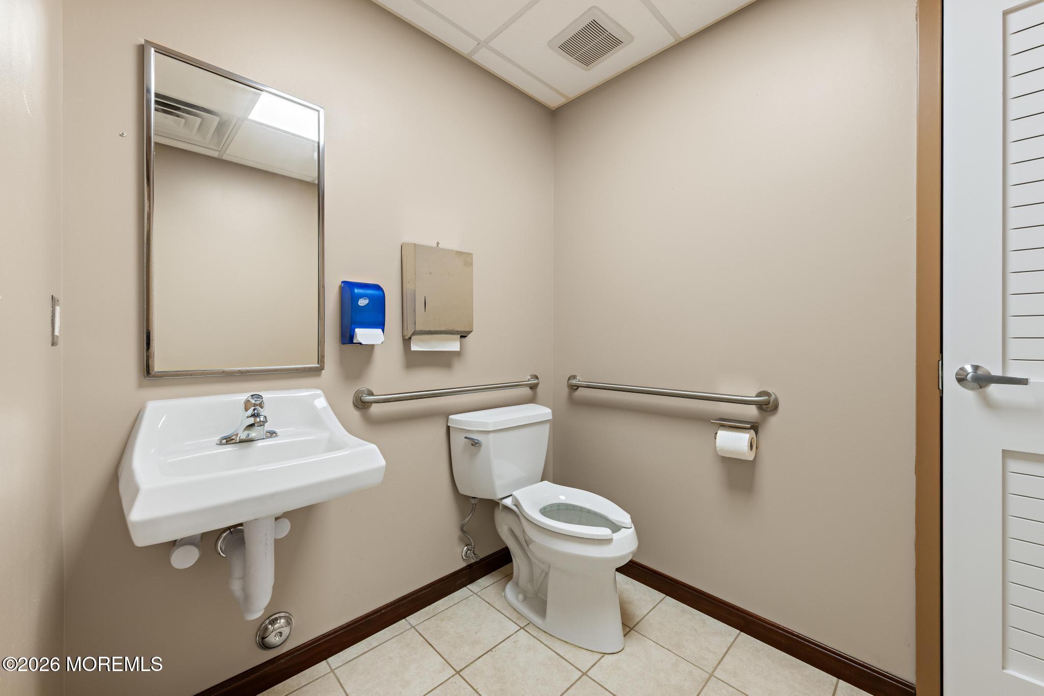 30 Bolton Lane West Creek NJ 08092