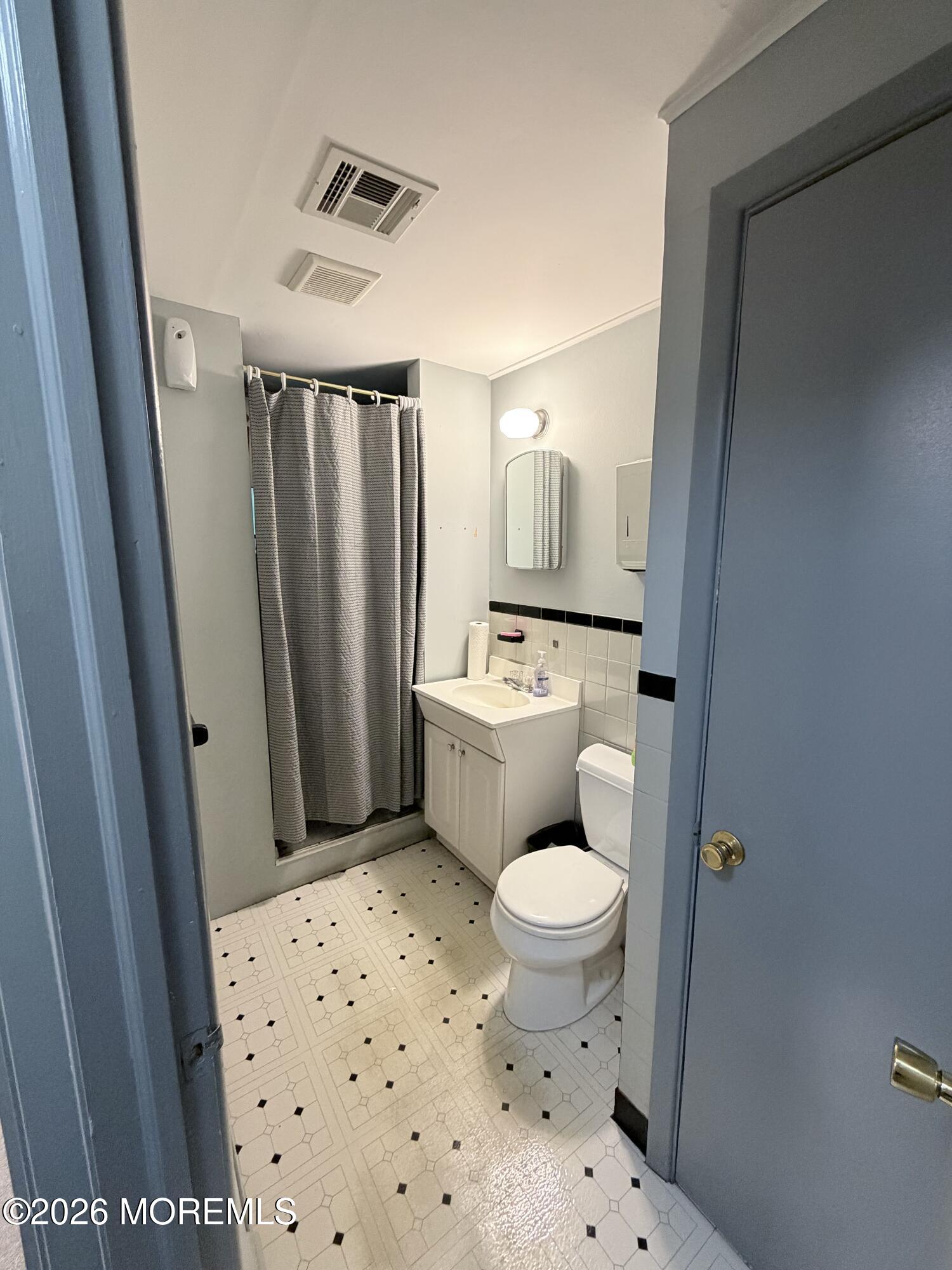 43 Cedar Grove Road Toms River NJ 08753