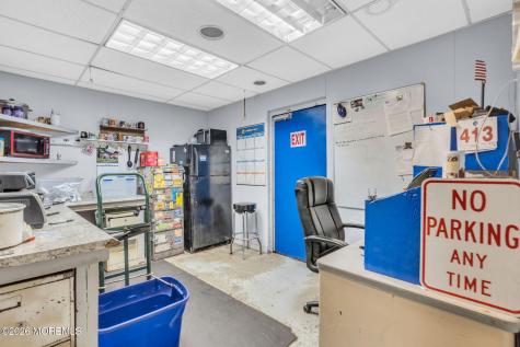 2337 Us-9 Toms River NJ 08755