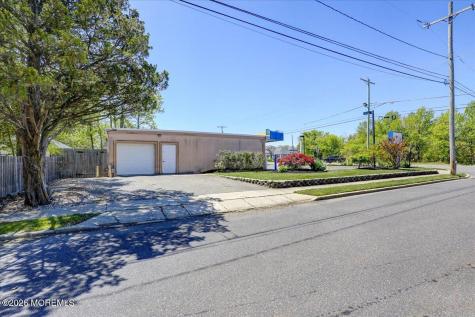 557 Fischer Boulevard Toms River NJ 08753