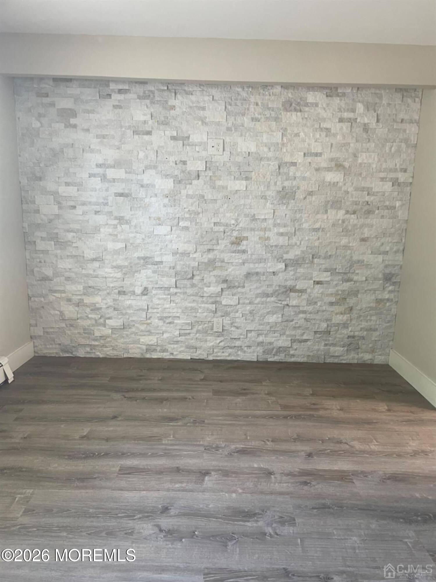 879 Upper Main Street South Amboy NJ 08879