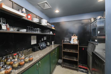 2100 35 Sea Girt NJ 08750