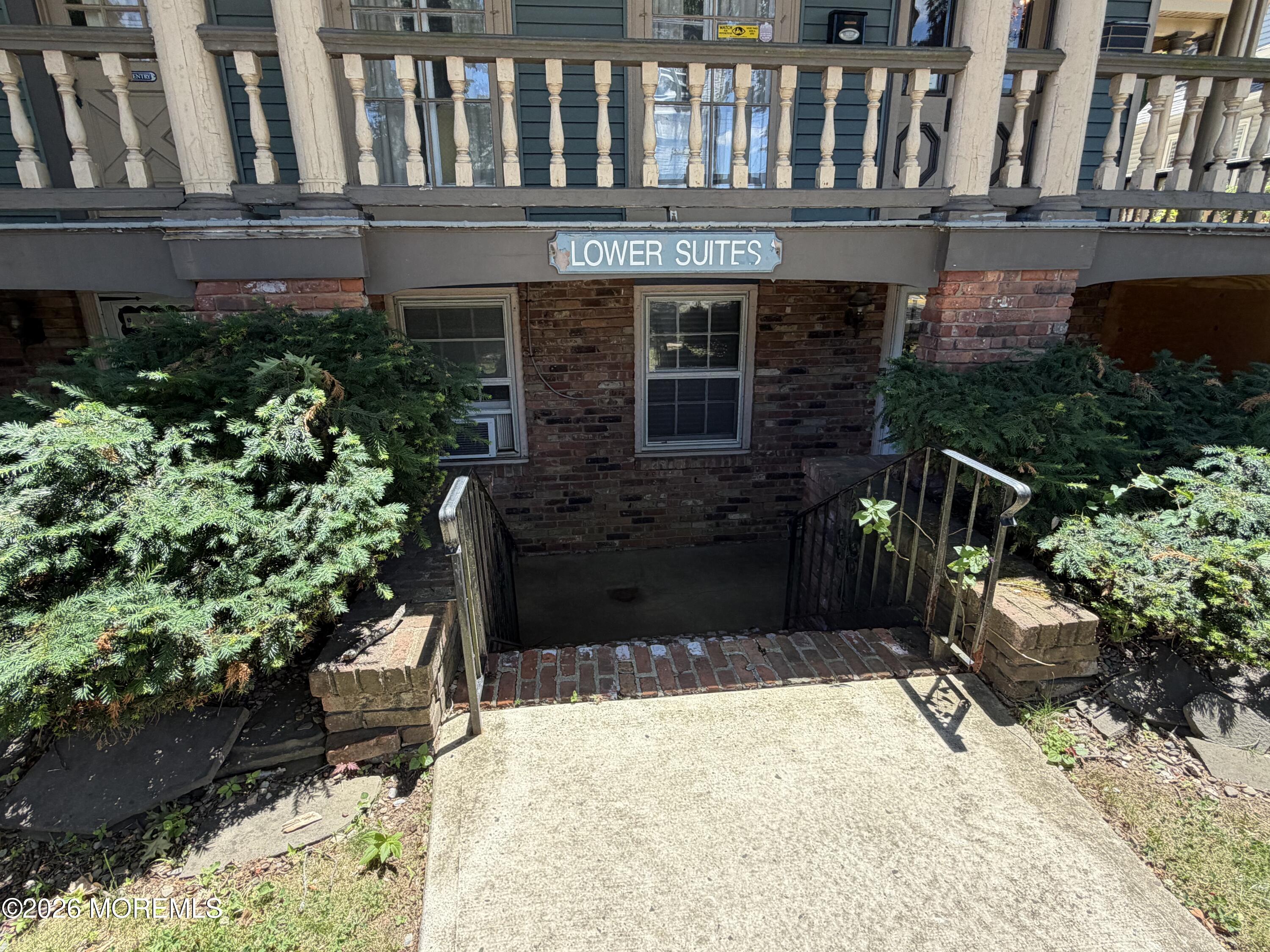 90 W Main Street Freehold NJ 07728