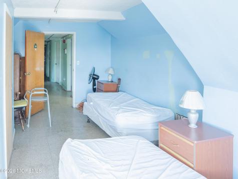 212-214 Clifton Avenue Newark NJ 07104