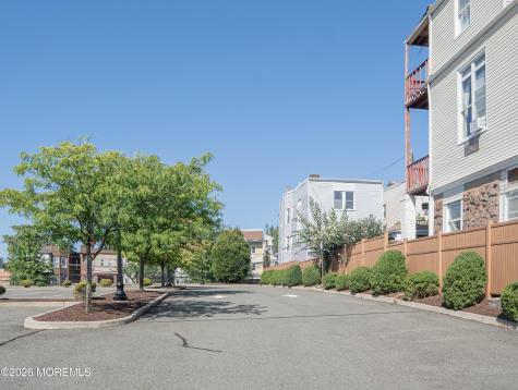 212-214 Clifton Avenue Newark NJ 07104