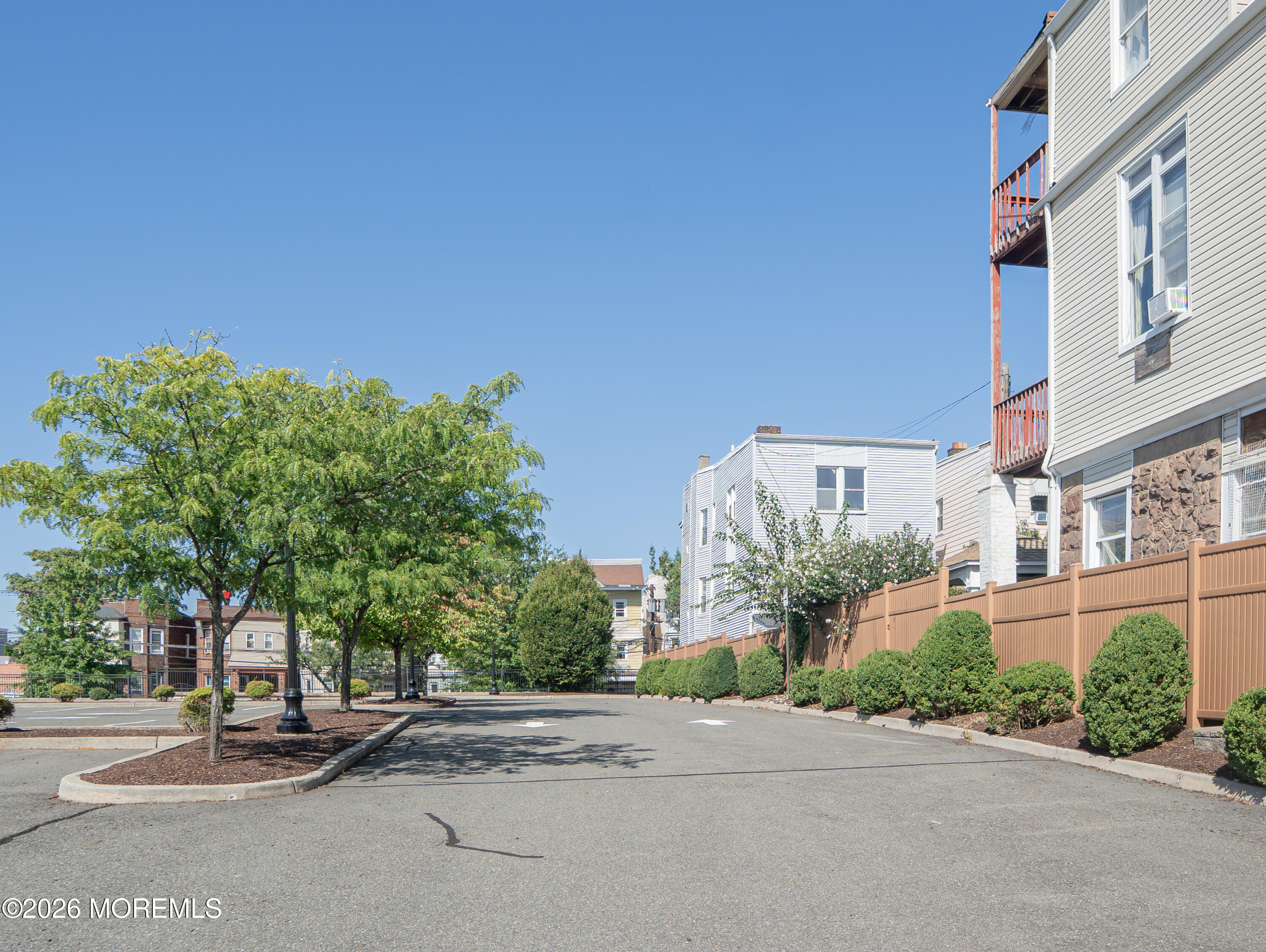 212-214 Clifton Avenue Newark NJ 07104