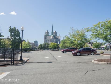 212-214 Clifton Avenue Newark NJ 07104