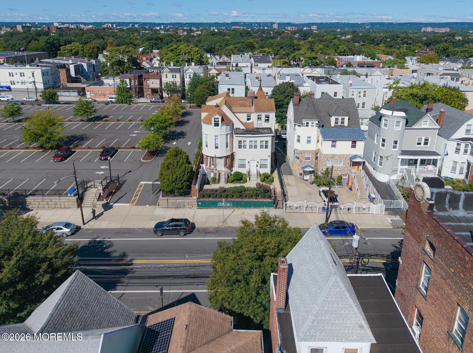 212-214 Clifton Avenue Newark NJ 07104