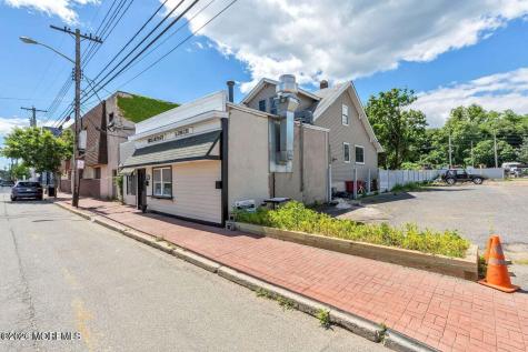 111 Bay Avenue Highlands NJ 07732