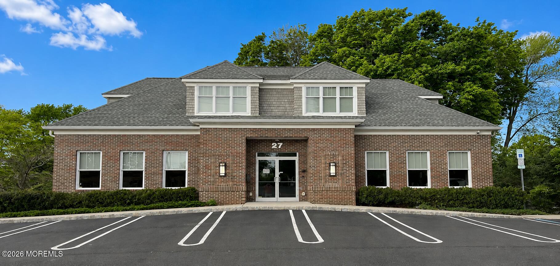 27 Apple Street Tinton Falls NJ 07724